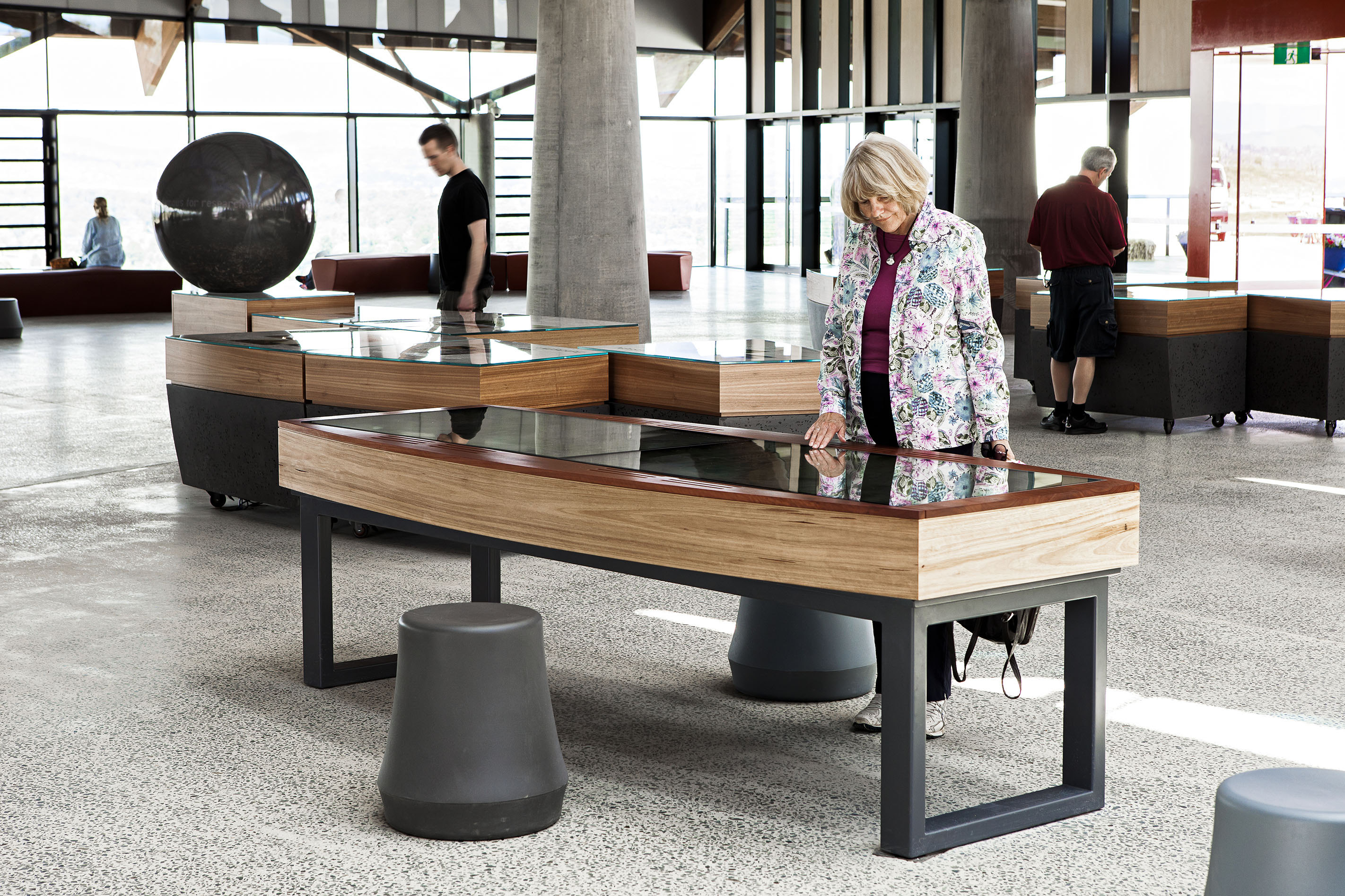 National Arboretum Canberra, Multitouch Table, MultiTaction - Mental Media